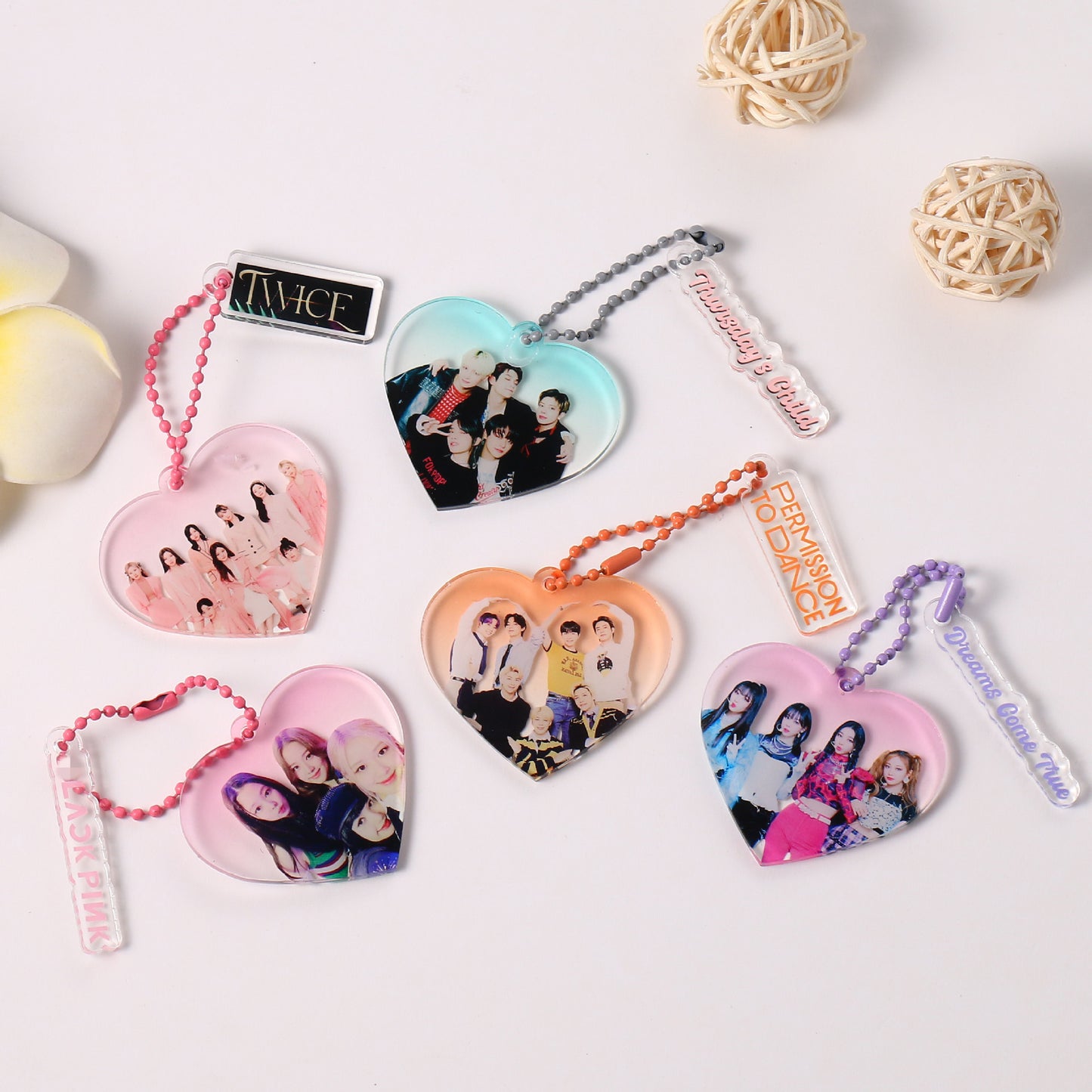 KPOP Heart Photo Keychains - BTS, NCT, Aespa, Twice, Blackpink, TXT, Stray Kids